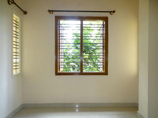 House for rent in Bangalore South, Cox Town - Bangalore