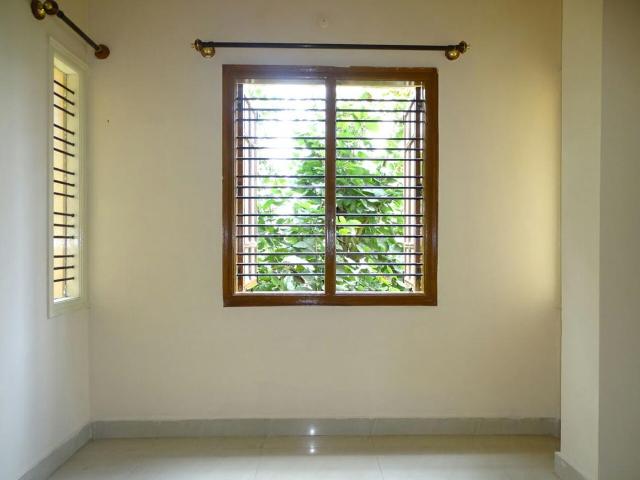 House for rent in Bangalore South, Cox Town - Bangalore
