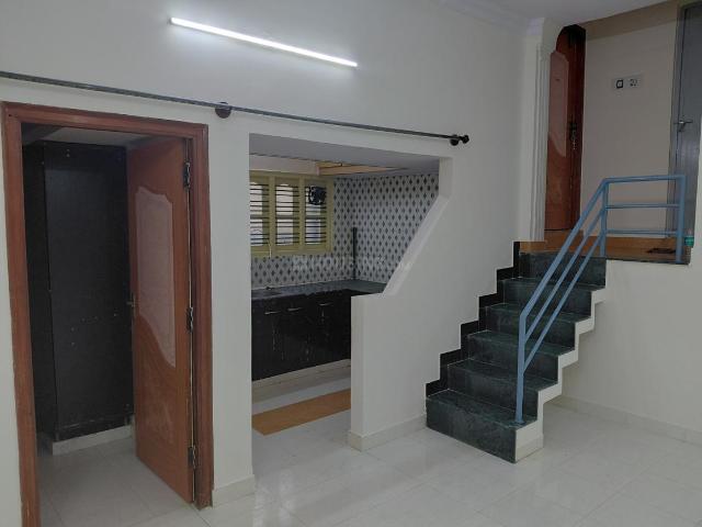 House for rent in Bangalore South, Cox Town - Bangalore
