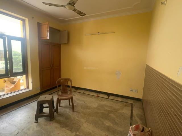 House for sale in Hariana