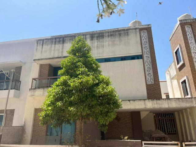 House for sale in Vadodara