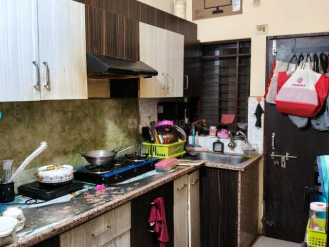 House for rent in Madya