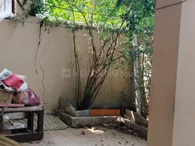 House for sale in Madya