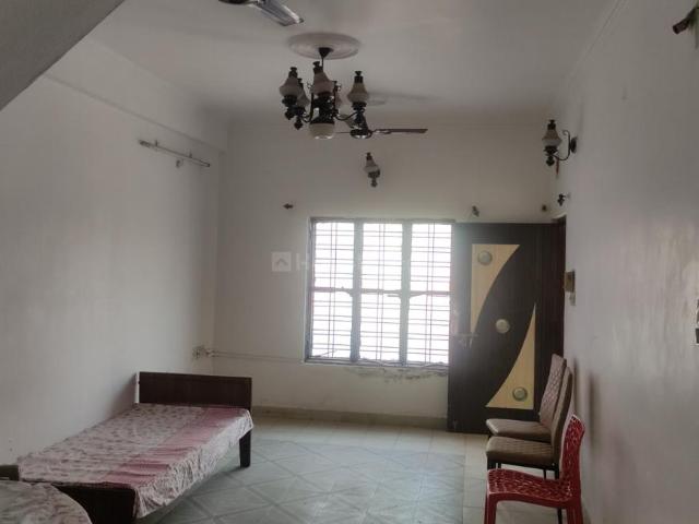 House for sale in Madya