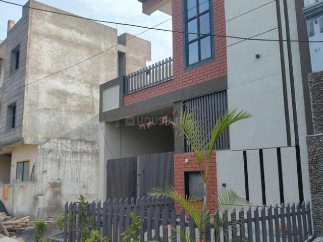 House for rent in Madya