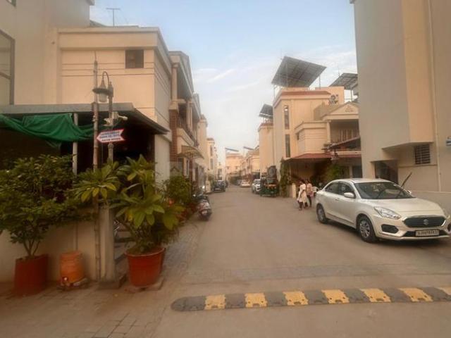 House for sale in Tilakwada, Gujarat