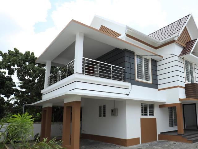 House for sale in Palakkad, Kerala