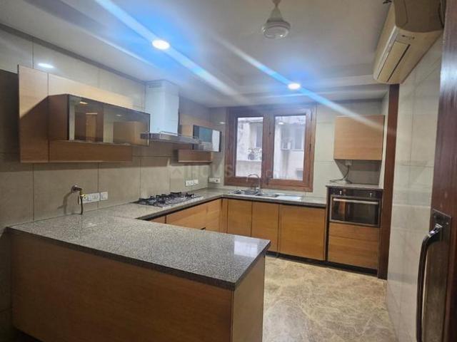 House for rent in Deri