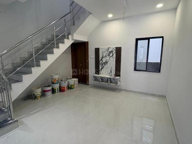 House for sale in Madya
