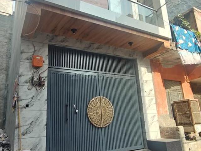 House for sale in West Delhi, Deri