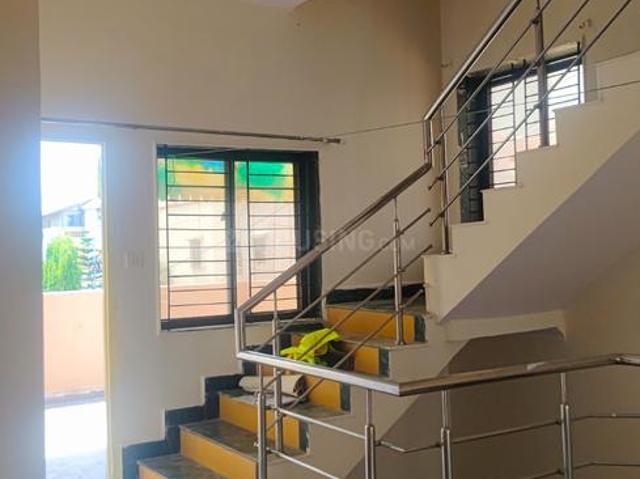 House for rent in Madya