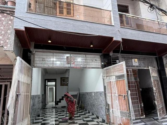 House for sale in Vasundhara - Delhi, Arunachal Pradesh