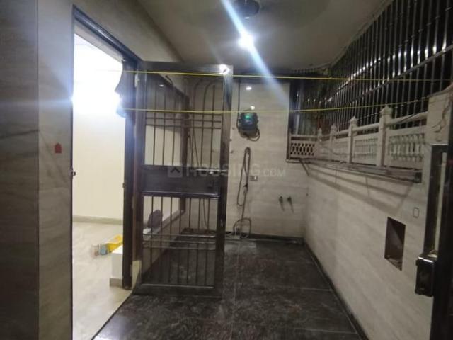 House for rent in North Delhi, Deri