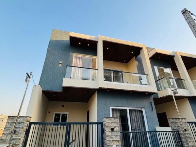 House for sale in Harlalpur, Sahibzada Ajit Singh Nagar