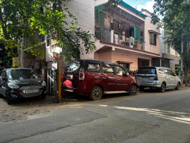 House for sale in Bangalore East, Cox Town - Bangalore