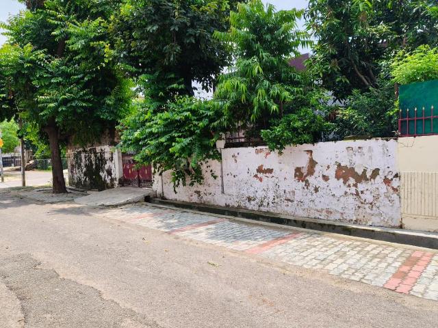House for sale in Lakhana, Arunachal Pradesh