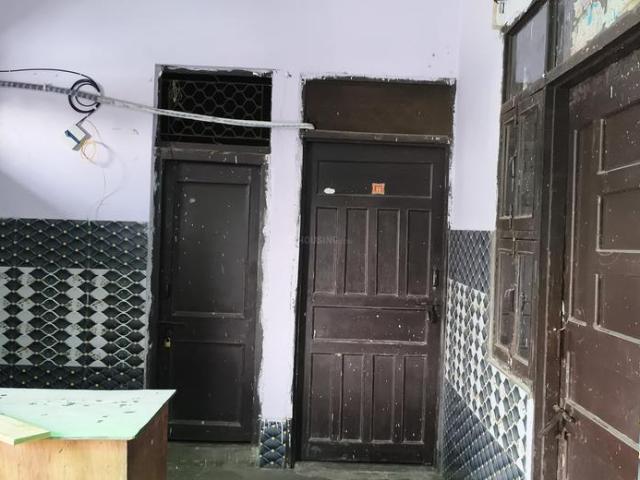 House for rent in Bhalswa Jahangirpuri, Delhi