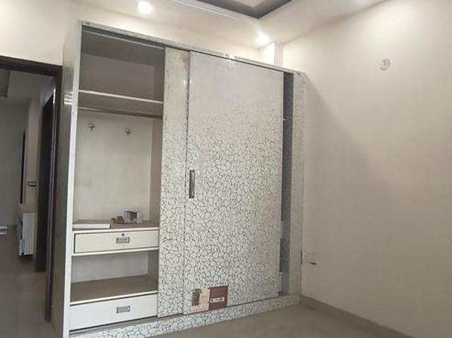 House for sale in West Delhi, Deri