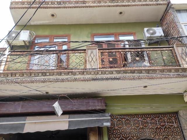 House for sale in Hariana