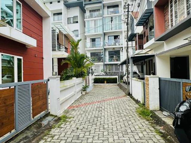 House for sale in Cochin, Kerala