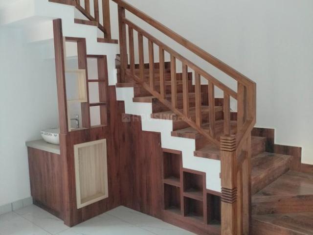 House for sale in Nilampathinjamugal, Ernakulam