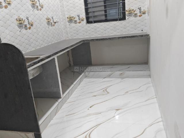 House for sale in Madya