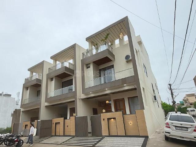 House for sale in Pink City, Jetpur