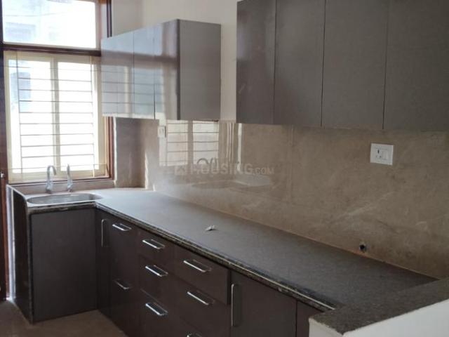 House for rent in Madya