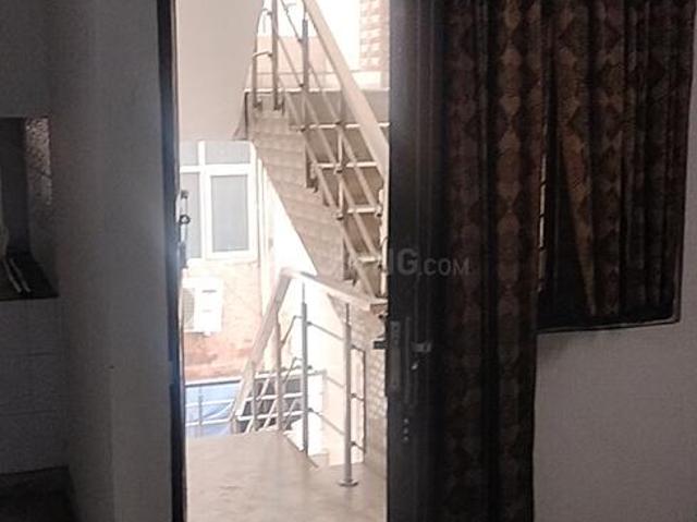 House for rent in East Delhi, Deri