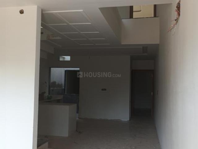 House for sale in Madya