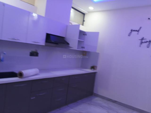 House for sale in Madya