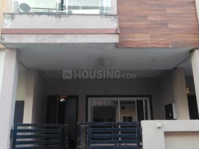 House for rent in Madya