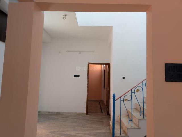 House for rent in Madya