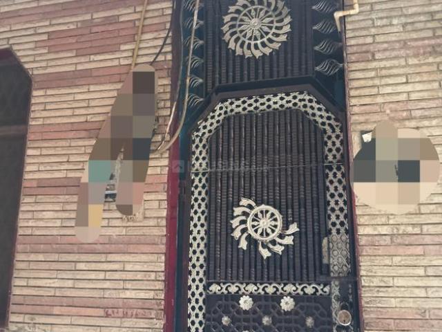 House for sale in East Delhi, Deri