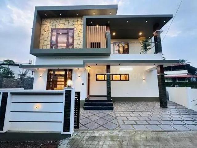House for sale in Palakkad, Kerala