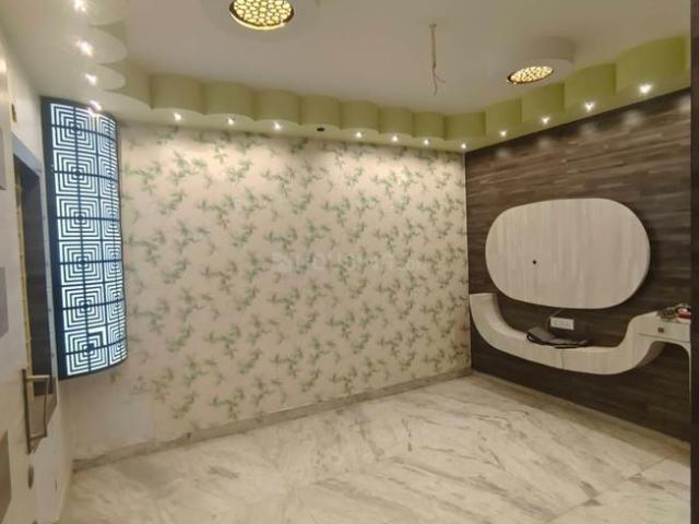 House for rent in Madya