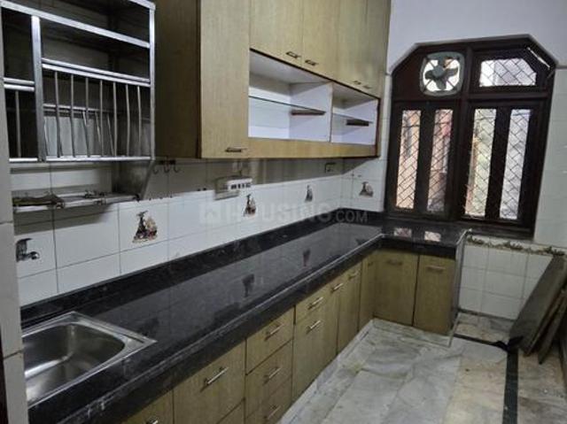House for rent in Deri
