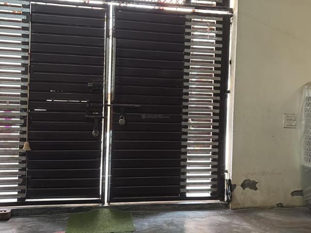 House for sale in Central Delhi, Deri