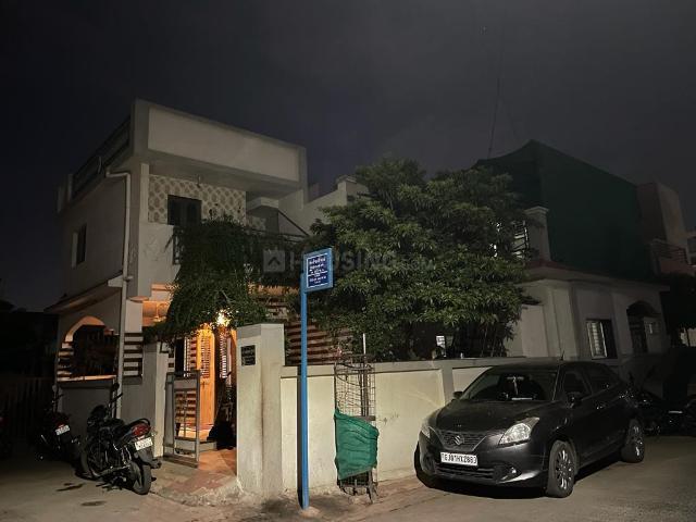 House for sale in Ahmedabad, Gujarat