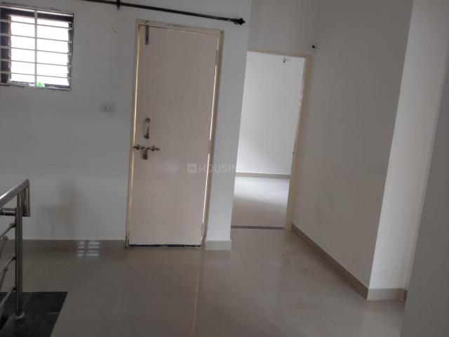 House for sale in Madya