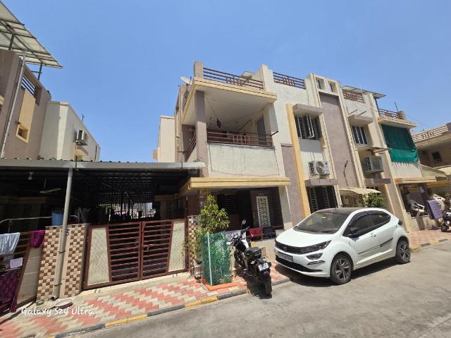 House for sale in Ahmedabad, Gujarat