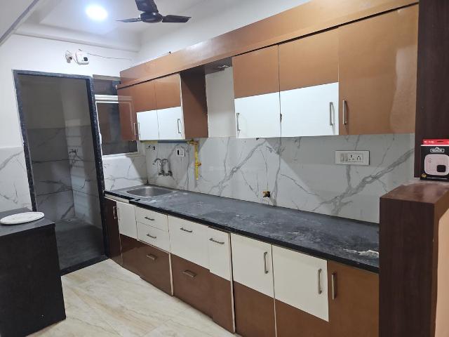 House for rent in Madya