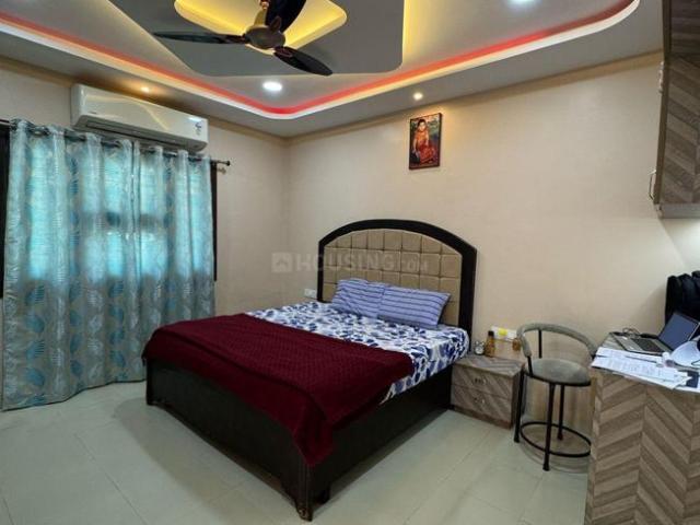 House for rent in Madya