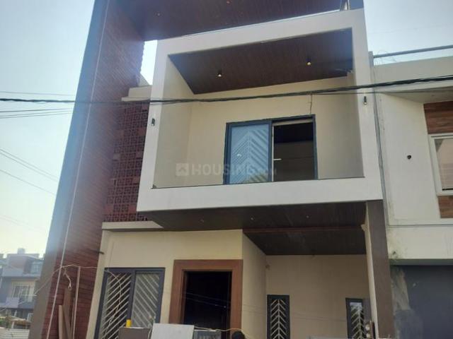 House for sale in Madya