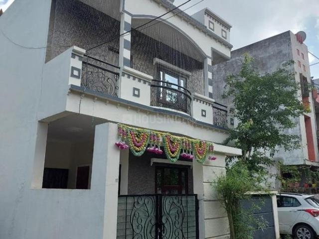 House for sale in Madya