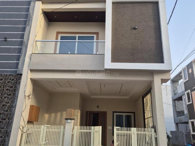 House for sale in Madya