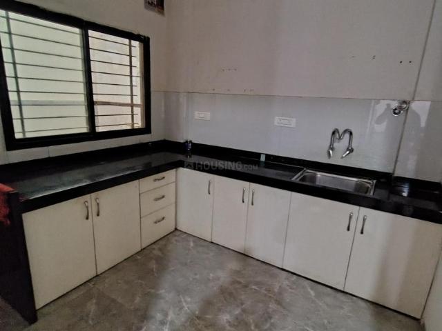 House for sale in Madya