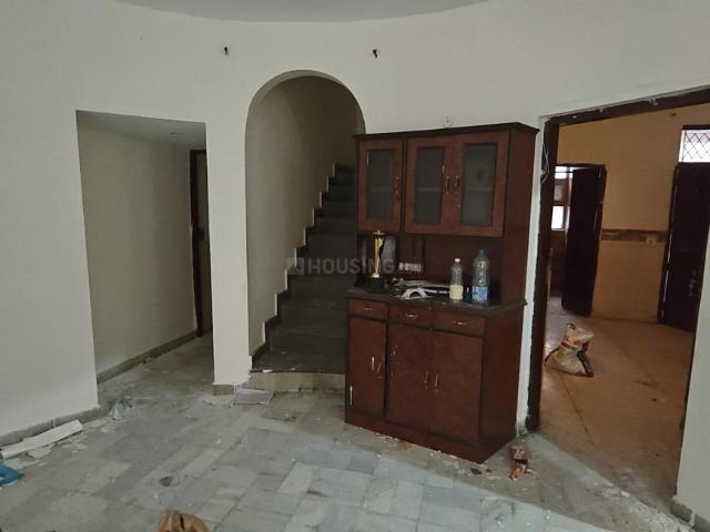 House for rent in Hariana