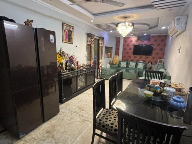 House for sale in Paschim Vihar, Delhi