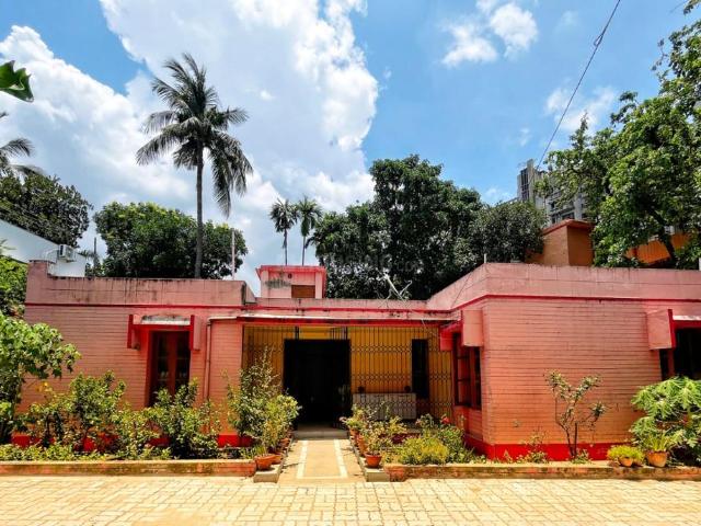 House for sale in Calcutta, West Bengal